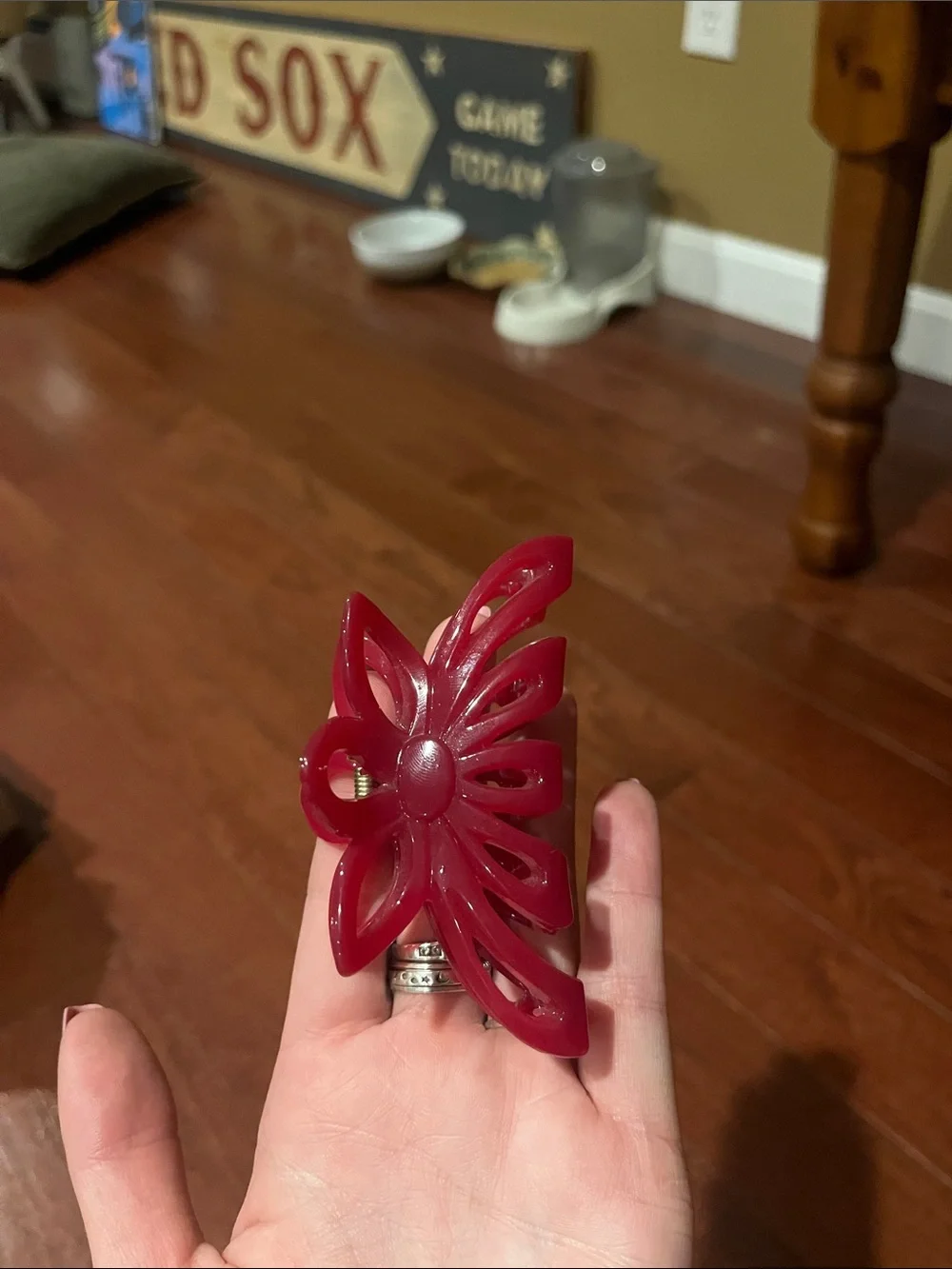 Red Flower Claw Hair Clip for Women - Classic Hold